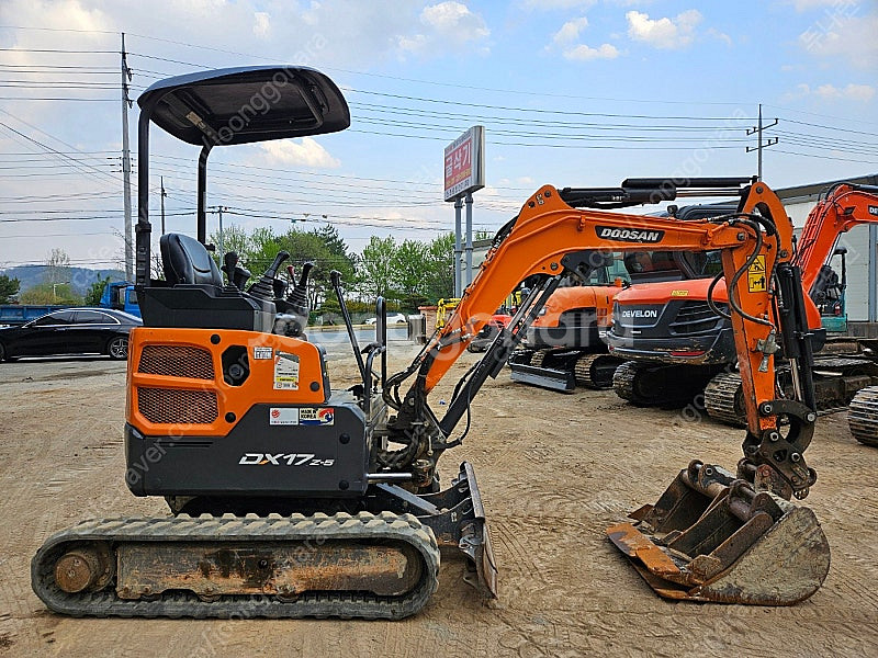 두산 DX17Z 7 2020년식 가동2900 버켓3종 1.7톤급 미니 중고굴삭기 미니017--2